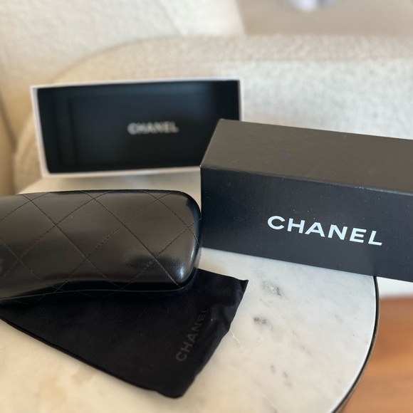 Chanel Oval Black Acetate Sunglasses - Picture 7 of 8